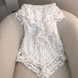 White flower romper